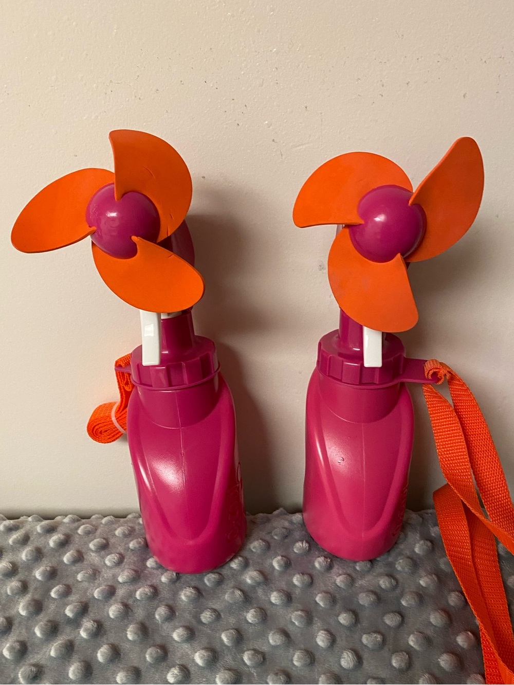 Two O2COOL Water Misting Splay Fans with Strap